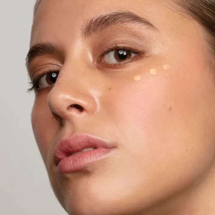 Antipodes Soin Yeux & Lèvres|Éclat d'Or                Contour des Yeux à l'Huile de Graine de Kiwi