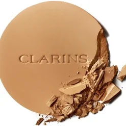 CLARINS Poudre|Ever Matte Compact Powder                Poudre Compacte Matifiante Infusée Au Lait De Pêcher
