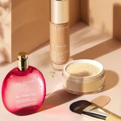 CLARINS Poudre|Ever Matte Loose Powder                Poudre libre matifiante infusée au lait de pêcher