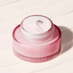 CLARINS Soin De Jour|Multi-Active Jour SPF 15                Crème lissante, booster d’éclat - Toutes Peaux