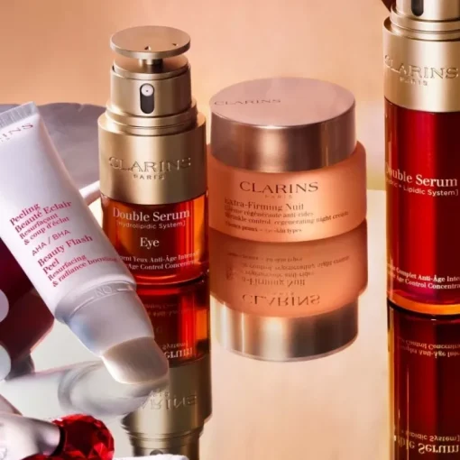 CLARINS Gommage & Exfoliant|Peeling Beauté Éclair                Resurfaçant & Coup d’Éclat