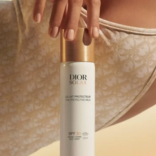 DIOR Protecteur Solaire|Solar                Le Lait Protecteur Visage et Corps SPF 30 Lait Solaire - Haute Protection