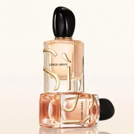 Femme GIORGIO ARMANI Eau De Parfum|Armani Sì                Eau de Parfum Rechargeable