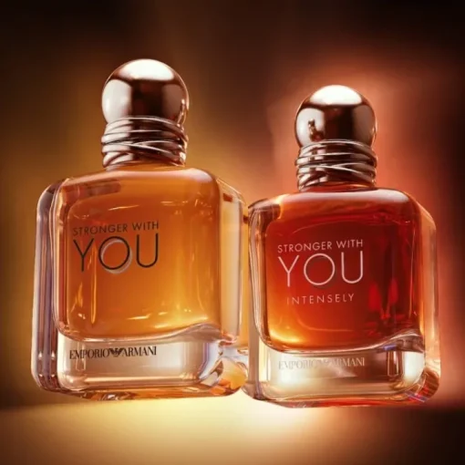 Homme GIORGIO ARMANI Eau De Toilette|Emporio Armani Stronger With You                Eau de Toilette