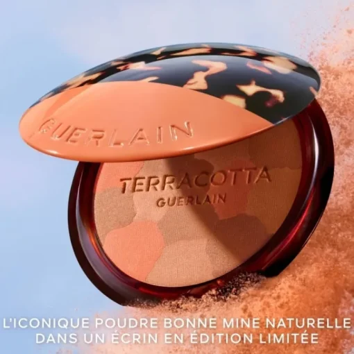 GUERLAIN Poudre Bronzante|Terracotta Light                La Poudre Éclat Bonne Mine Naturelle - Édition Limitée - 96% d’ingrédients d’origine naturelle