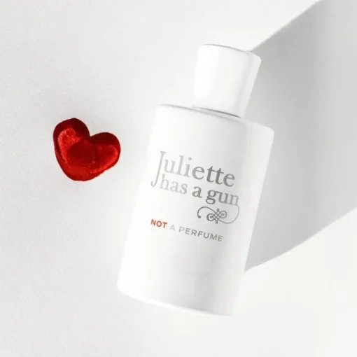 Femme Juliette Has a Gun Eau De Parfum|Not a Perfume                Eau de Parfum - Format Voyage