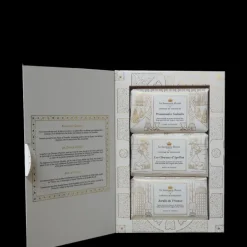 La Savonnerie Royale La Savonnerie Royale|Parfum Naturel & Eco-Responsable|Château de Versailles                 Coffret 3 Savons Solides Naturels Parfumés