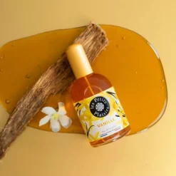 Femme Les Petits Plaisirs Parfum Naturel & Eco-Responsable|Eau De Toilette|Vanille                Eau de Toilette