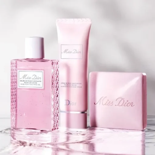 Femme DIOR Gamme Complémentaire Parfumée|Miss                Crème de Rose Onctueuse pour les Mains
