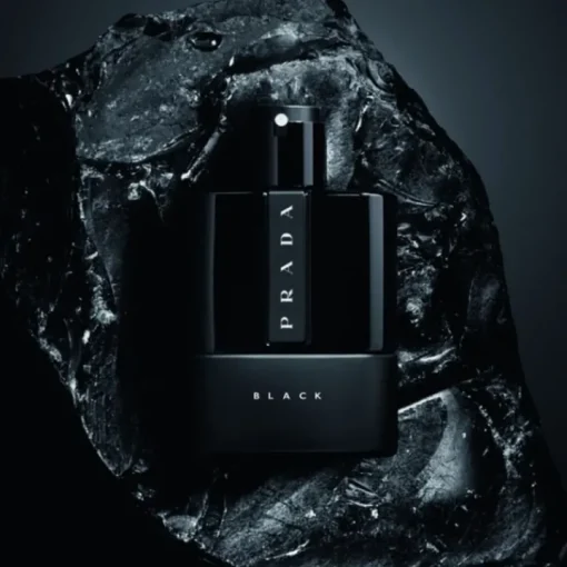 Homme PRADA Eau De Parfum|Luna Rossa Black                Eau de Parfum