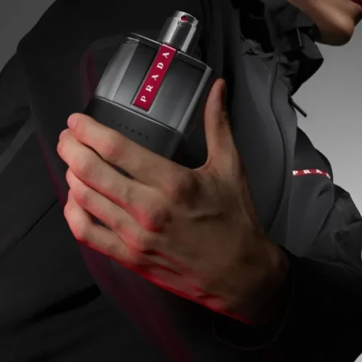 Homme PRADA Eau De Toilette|Luna Rossa Carbon                Eau de Toilette