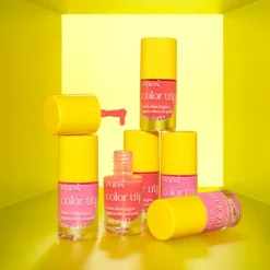 Pupa Vernis À Ongles|Color Trip                Vernis à Ongles Effet Gloss à Lèvres