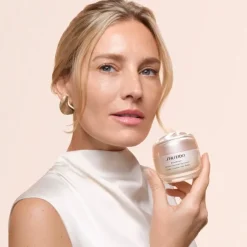 SHISEIDO Soin Jour & Nuit|Benefiance                Crème Lissante Anti-Rides