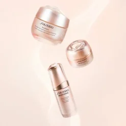 SHISEIDO Soin Jour & Nuit|Benefiance                Crème Lissante Anti-Rides Enrichie