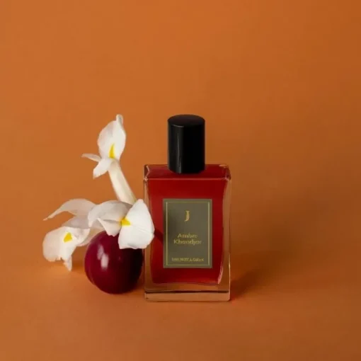 Une Nuit Nomade Une Nuit Nomade|Parfum Mixte|Ambre Khandjar                Eau de Parfum