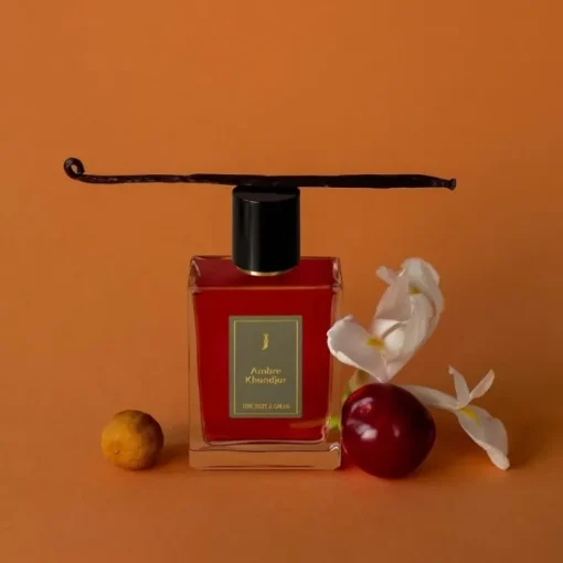 Une Nuit Nomade Une Nuit Nomade|Parfum Mixte|Ambre Khandjar                Eau de Parfum